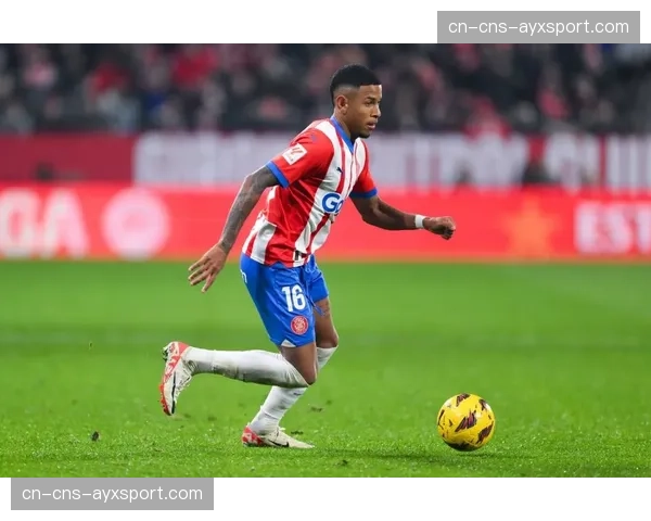 转会动态：曼城有意激活赫罗纳中场阿莱士·加西亚的解约金条款